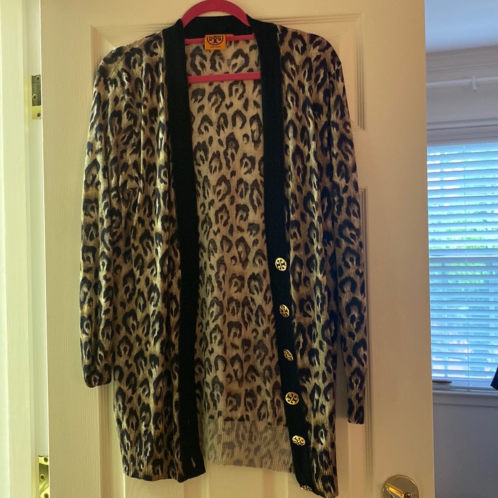 Oversized Tory Burch leopard print sweater size small